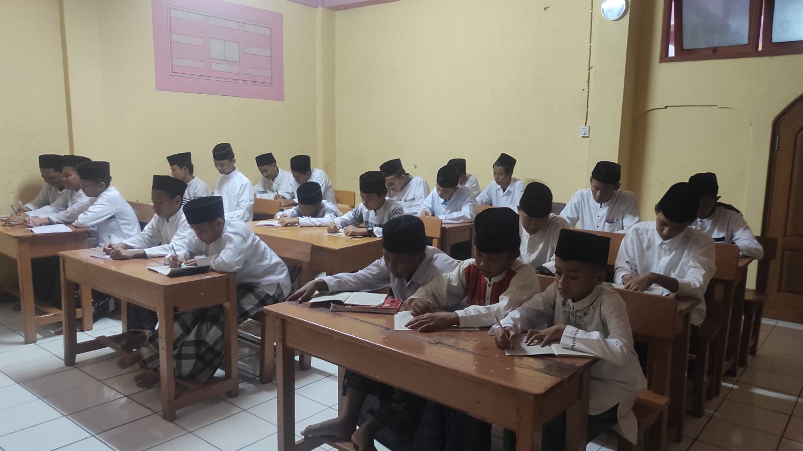 Pembelajaran kitab kuning